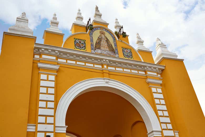 Detalhe da Puerta de la Macarena