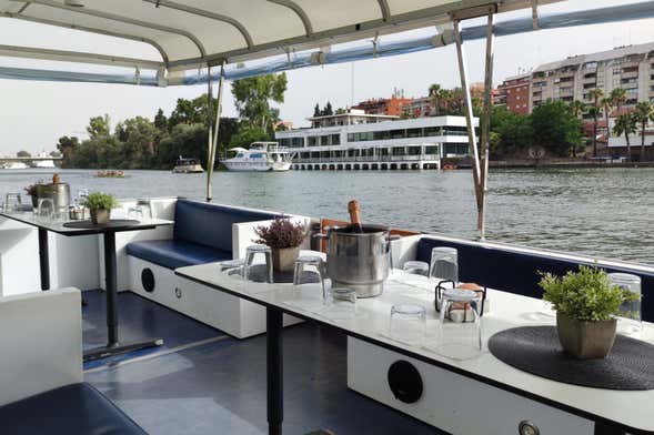 Passeio de barco privado pelo rio Guadalquivir